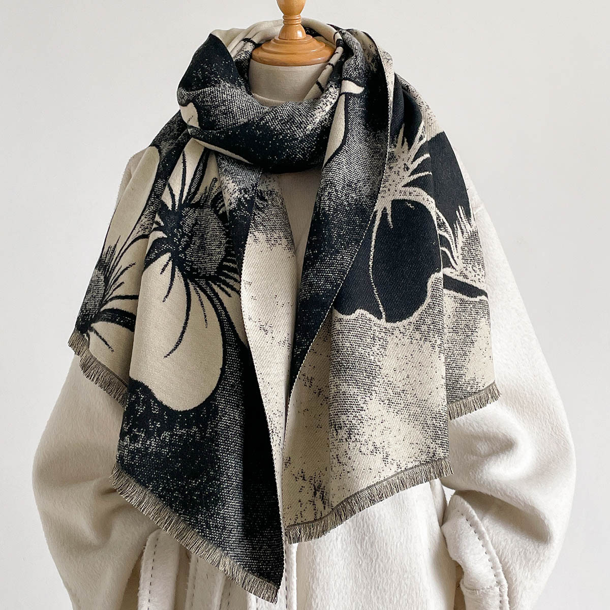 ผ้าพันคอแคชเมียร์เทียมสำหรับผู - Pashmina Wrap Large บทวิจารณ์และราคา